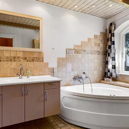 Holiday home Agusta - 1-1km From The Sea In Western Jutland By Interhome