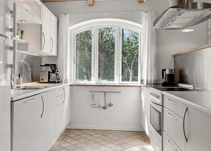 Agusta - 1-1km From The Sea By Interhome Molby